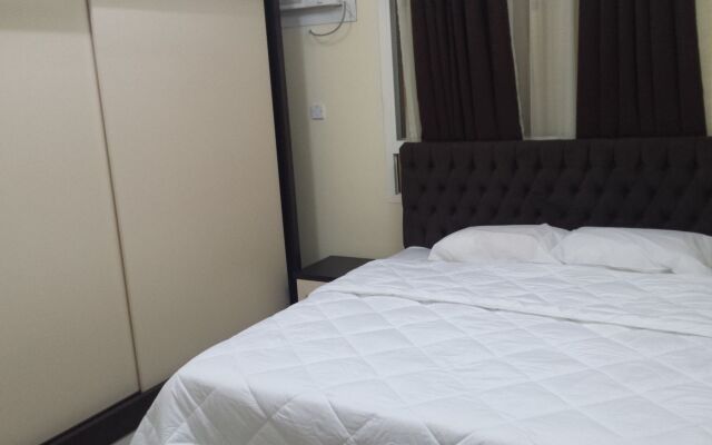 Golden Seasons Furnished Apartments 1