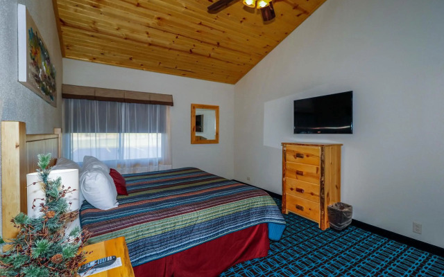 The Round Barn Lodge