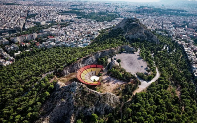 Zografou Bright Getaway - Athens City Escape