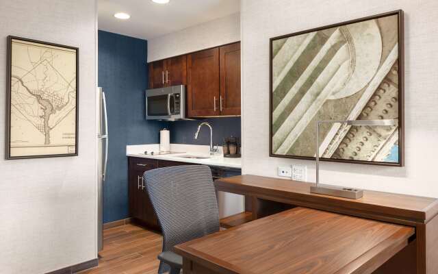 Homewood Suites by Hilton Arlington Rosslyn Key Bridge