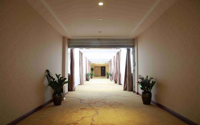 Vienna Hotel Pudong Airport Chenyang Rd