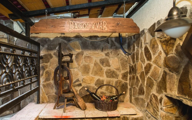 Bogolvar Retreat Resort