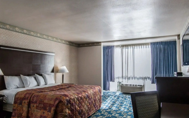 Motel 6 Oceanside, CA Marina / Camp Pendleton