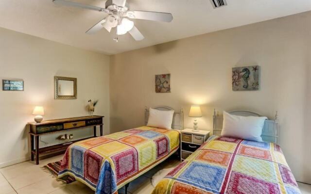 1217 Lagoon Villas