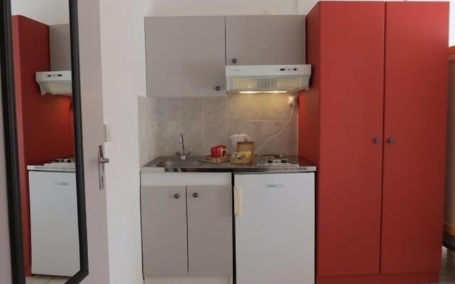 Cafe Restaurant Meuble de Tourisme