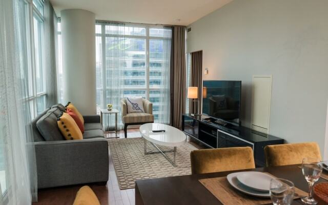 Sarkar Suites - Maple Leaf Square