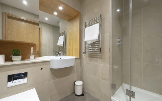 Apartment - Canarywharf - City of London - Sleeps4