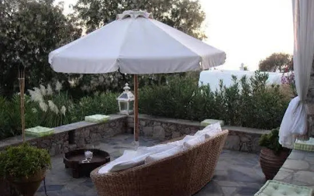 Apollonia Resort