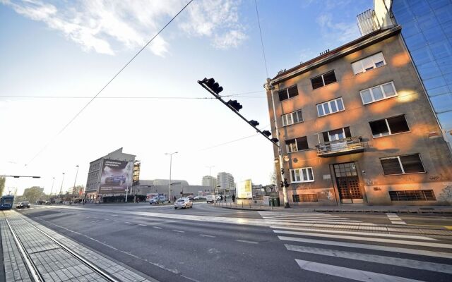 Corner apartments Savska