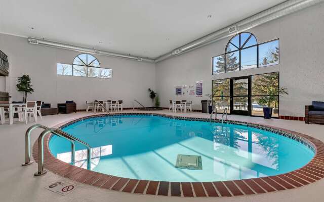 SureStay Hotel by Best Western Spicer