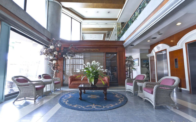 Richmond Plaza Hotel