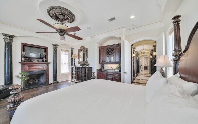 Casa de Cielo by RedAwning