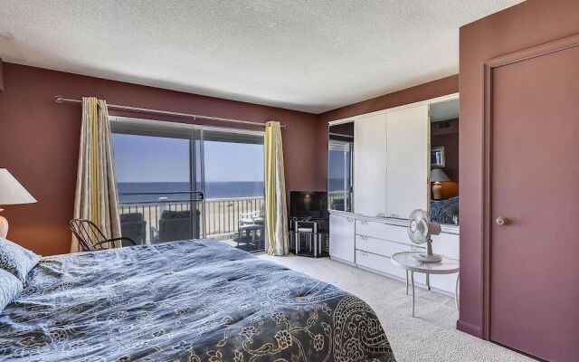 Seaside Villas Unit #9 by Long & Foster