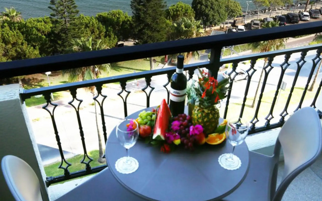 Pier Beach Hotel Apartments