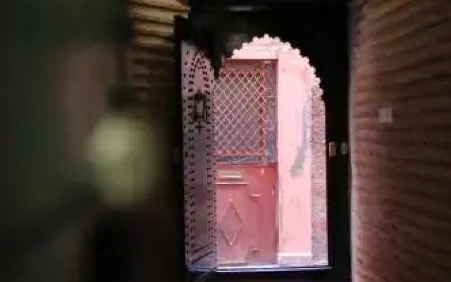 Riad Dollar Des Sables