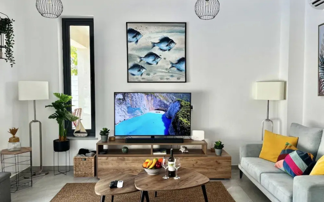66 PER - Stay Villa Palm
