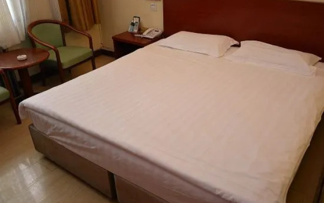 Hejia Hotel (Beijing Baiyun Road Fuxing Hospital)