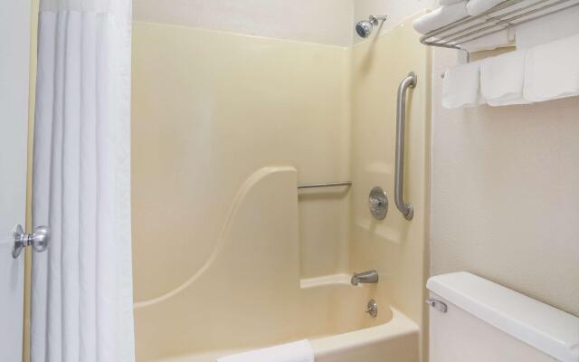 Red Roof Inn Sanford