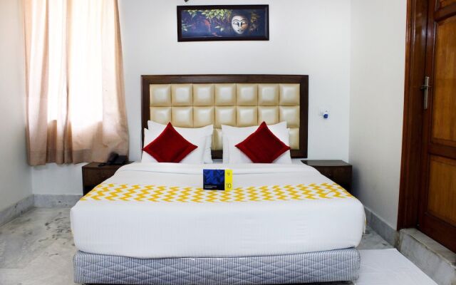 Fabhotel Hill View Suites