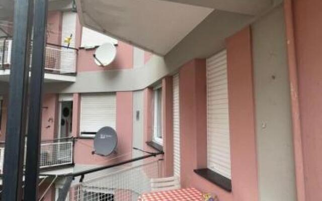 Flat 2 Bedrooms 1 Bathroom - Recco