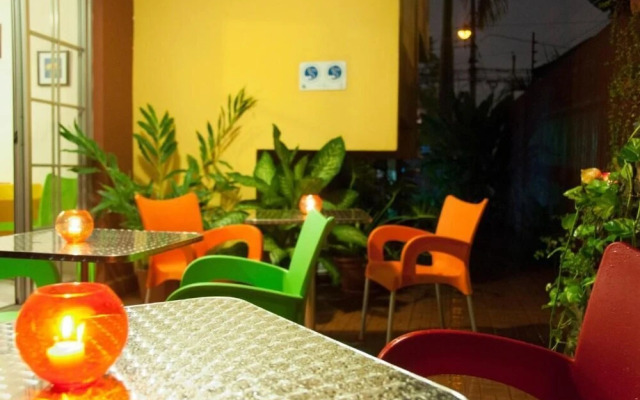 Guacamaya Inn B&B
