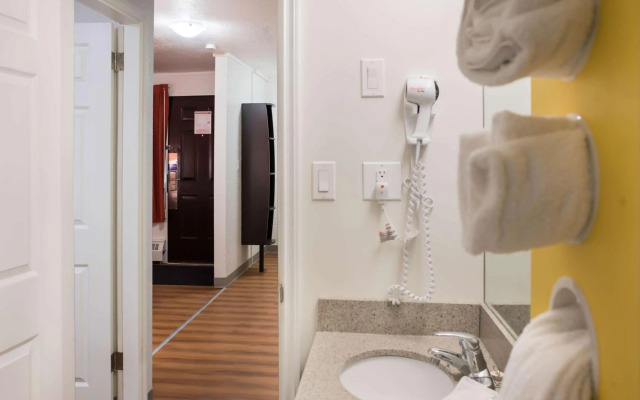 Motel 6 Fort St. John, BC