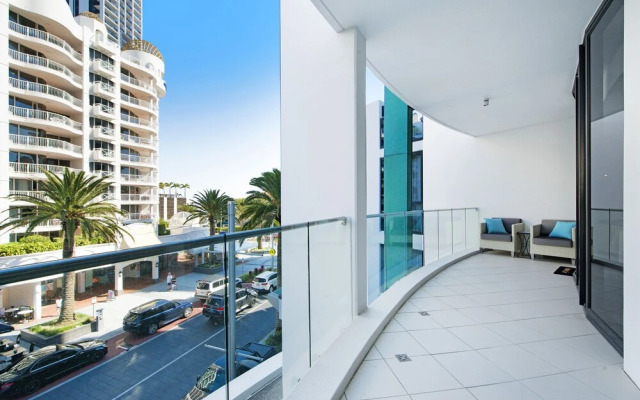 Aria Private 3 Bed in the heart of Broadbeach