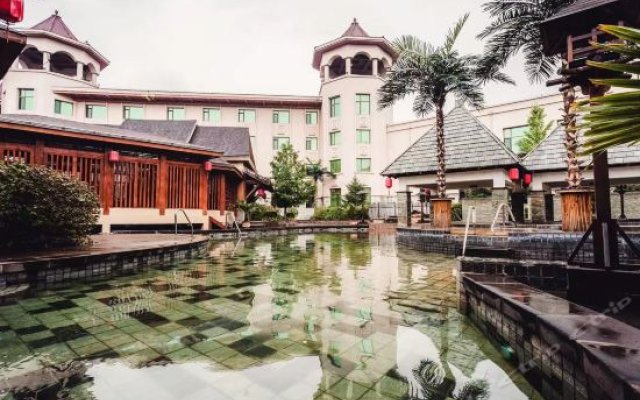 Tanghe Hot Spring Holiday Hotel