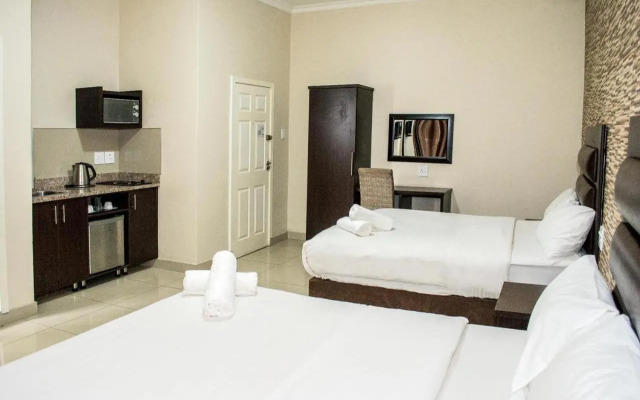 Bayside Hotel & Self Catering 110 West Street