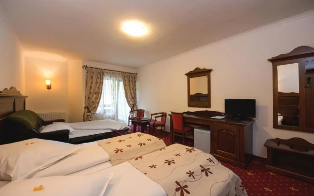 Complex Craiasa Muntilor Moieciu