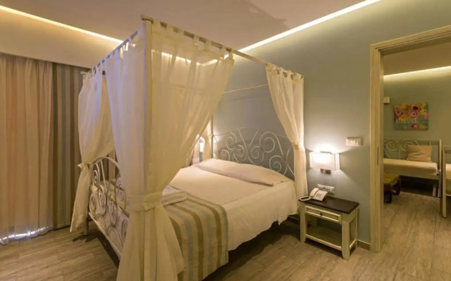 Princess Irini Sea Front ApartHotel