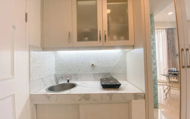 The Signature Studio Apartment With Jaccuzi Art Deco