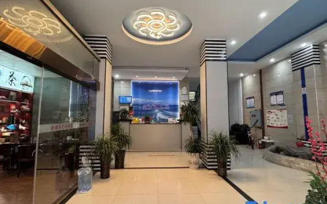 Taojiang Zhuhai Bay Hotel