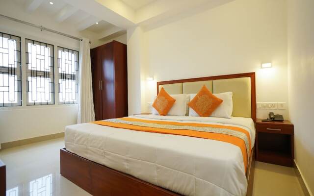 OYO 5077 Queens Hotel