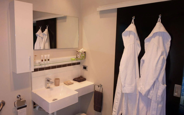 City Lights Boutique Lodge