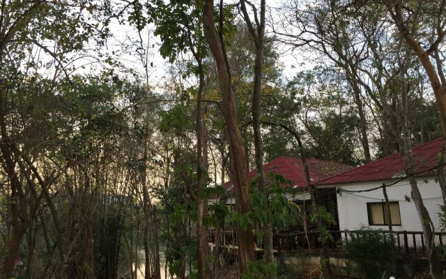 Saiyok River House