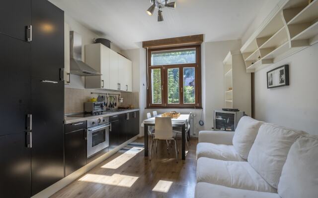 Cave del Predil Lovely Apartments