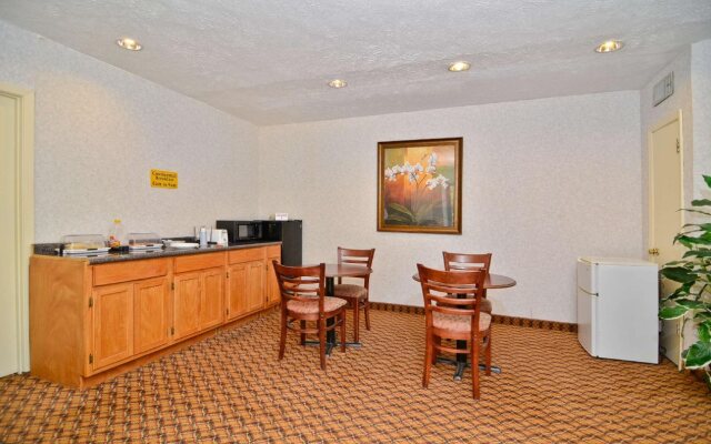 Americas Best Value Inn - Brandon/Jackson East