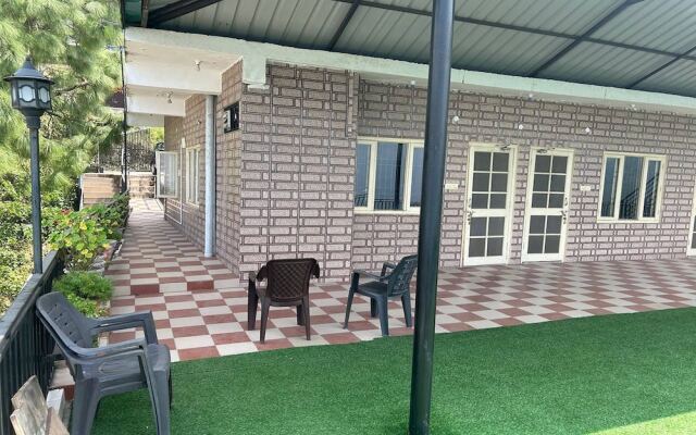N V Villa Homestay