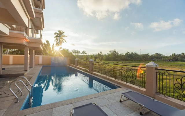 Palm Retreat 1BHK Pool & Field Views