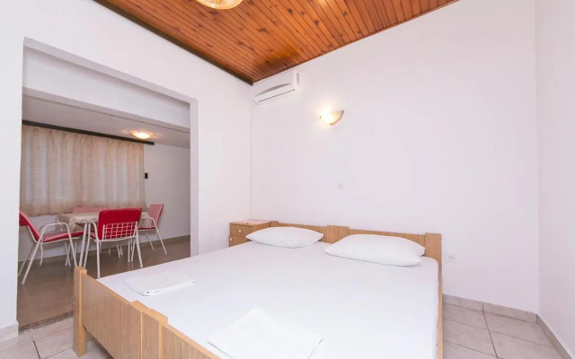 Apartment Podaca 4734c