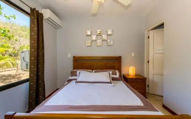 Beautiful Ground Floor Condo Close To Beach #33!