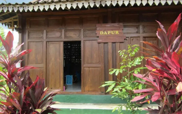 Balkondes Bumiharjo (Kampung Dolanan)