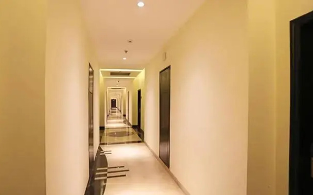 Fabhotel Prime Westend Inn