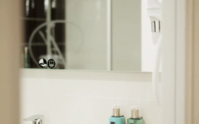 Hotel Dali Val d'Europe, Tapestry Collection by Hilton