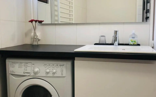 La Petite Normande En Ville (Adults Only)