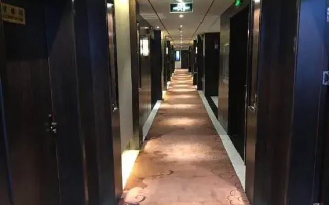 Zhou'an Cultural Boutique Hotel (Shangqiu High-Speed Railway Station)