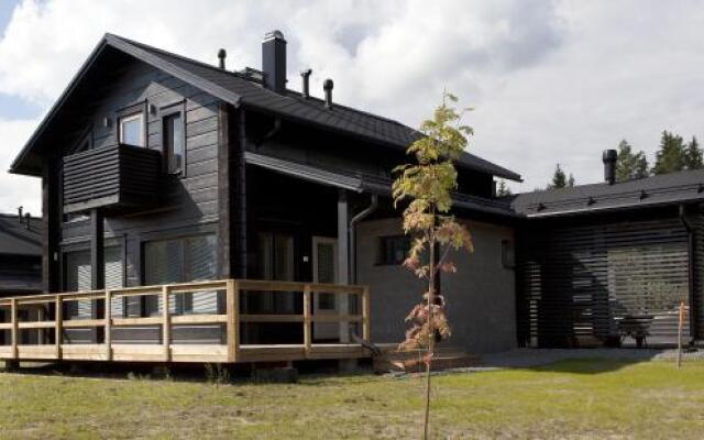 Helmikkäpolku Cottage