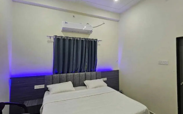Raghupati Raghav Raja Ram Inn
