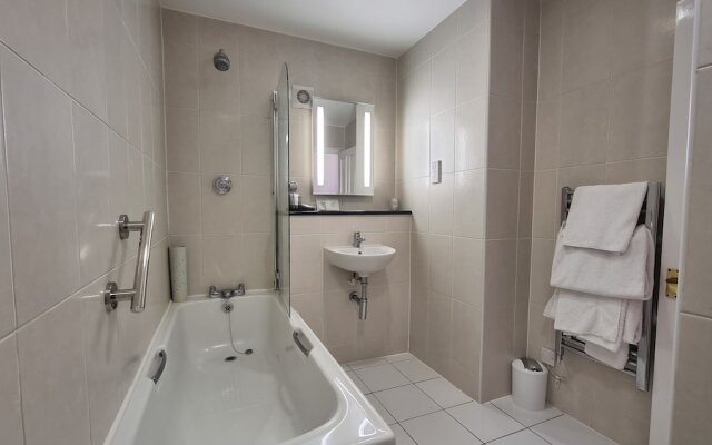 Best Western Reigate Manor Hotel